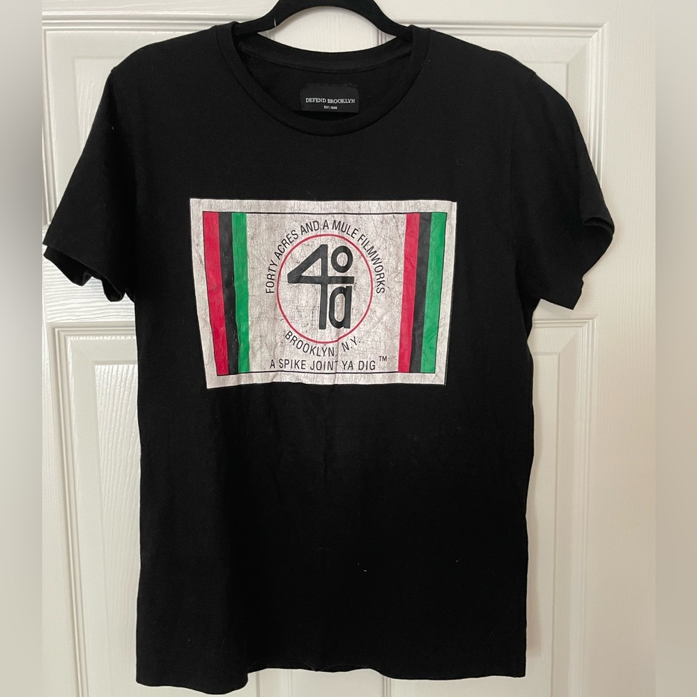 Defend Brooklyn Men's XL Distressed Forty Acres & A Mule T-shirt - RARE- Vintage